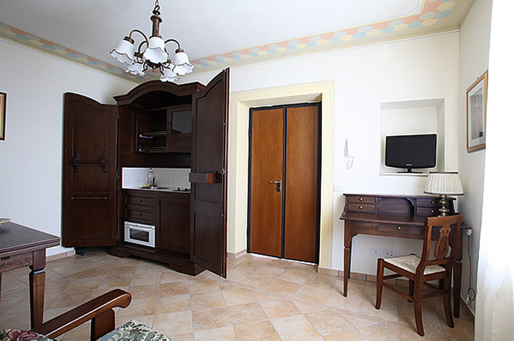 פרוג'ה Residenze L'Uncinaia Holiday House מראה חיצוני תמונה