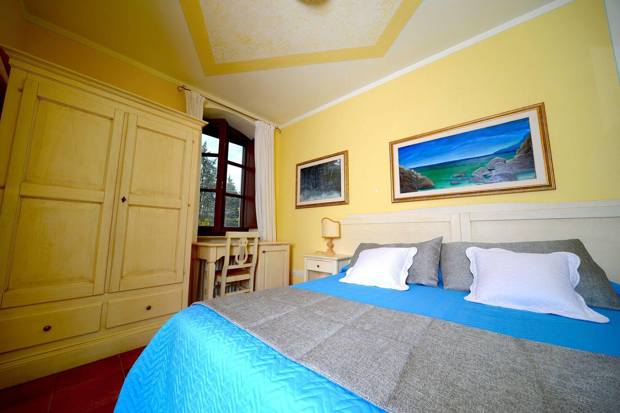 פרוג'ה Residenze L'Uncinaia Holiday House מראה חיצוני תמונה
